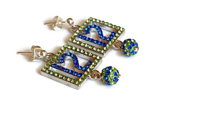 Seattle 12 Fan Earrings, Seattle Sports Jewelry, Seattle Sports Earrings, Sports Bling, Blue Friday, 12th Man, 12th Woman, Seattle Fan Studs